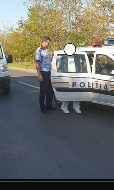 sofer-baut-in-brasov-loveste-cu-masina-doi-barbati-