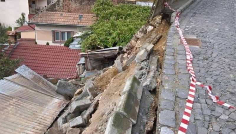 strada-traian-mosoiu-ar-putea-intra-anul-acesta-in-consolidare