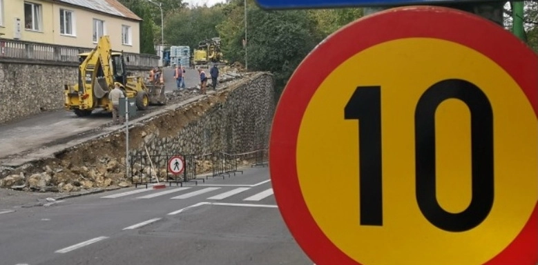 strada-warthe-inchisa-zilnic-intre-orele-9001200-si-13001800