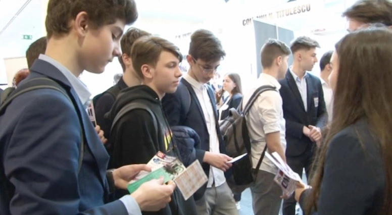 targul-liceelor-editia-2019-a-atras-in-weekend-elevii-de-gimnaziu