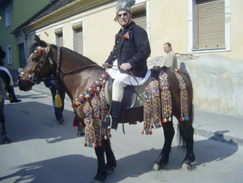 un-june-din-brasov-a-primit-titlul-de-tezaur-uman-viu