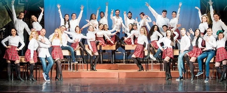 un-musical-la-opera-brasov-care-readuce-in-primplan-viata-de-liceu