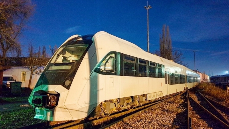 un-nou-tren-produs-in-romania-in-probe-pe-ruta-bucuresti-predeal