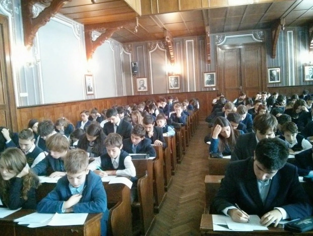 un-sagunist-a-obtinut-premiul-i-la-olimpiada-nationala-de-chimie