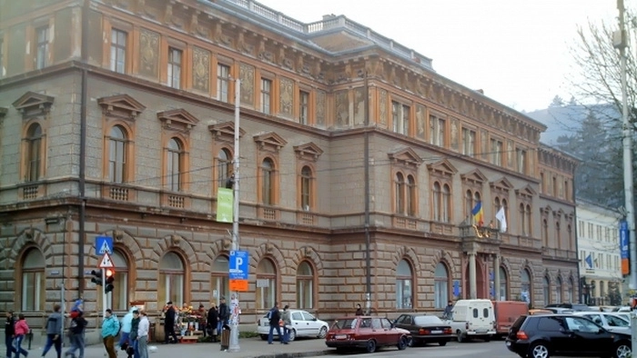 universitatea-transilvania-isi-aniverseaza-ziua-pe-1-martie