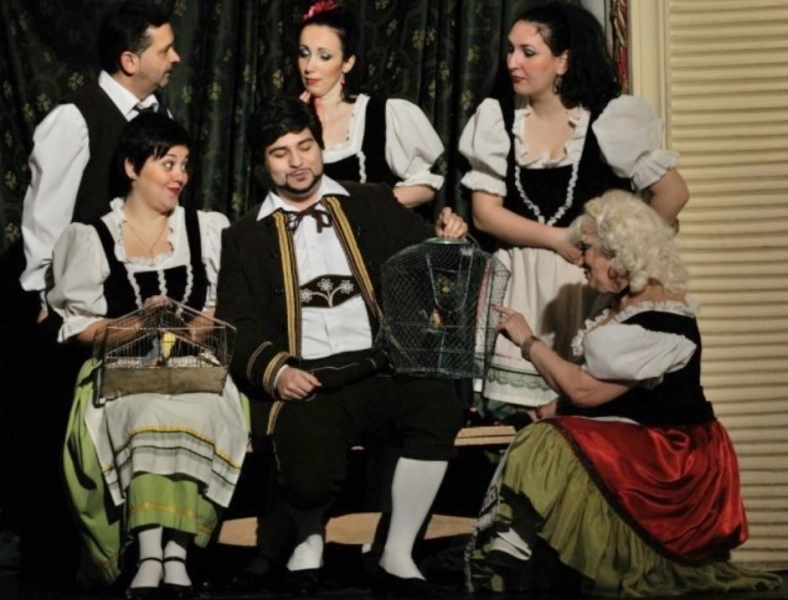 vanzatorul-de-pasari-in-deschiderea-spectacolelor-lunii-aprilie-la-opera-brasov