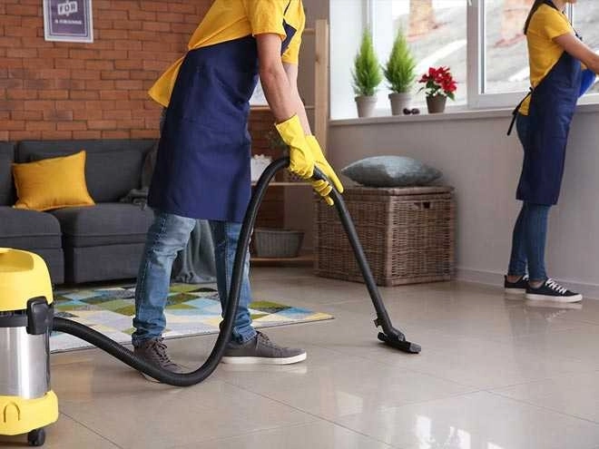 5-motive-pentru-care-sa-alegi-o-firma-de-curatenie-profesionala--(1)