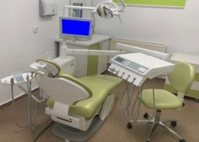 cabinet-stomatologic-scolar-realizat-in-sistem-publicprivat-la-sacele
