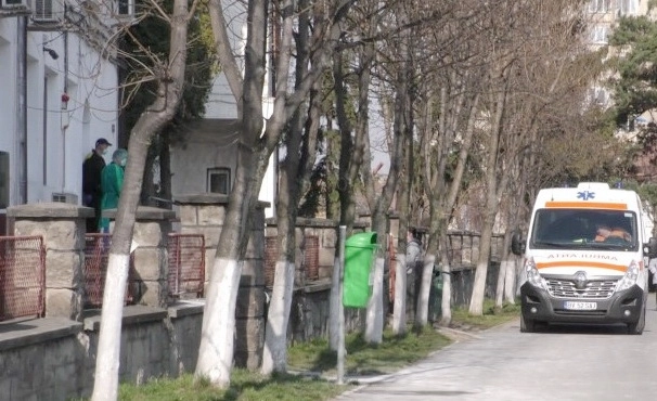 comunele-brasovene-cristian-crizbav-si-teliu-se-afla-pe-lista-guvernului-ce-cuprinde-localitatile-cu-risc-de-carantinare