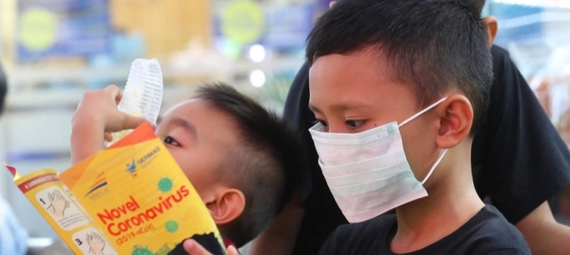 despre-epidemia-informationala-la-jucarioteca