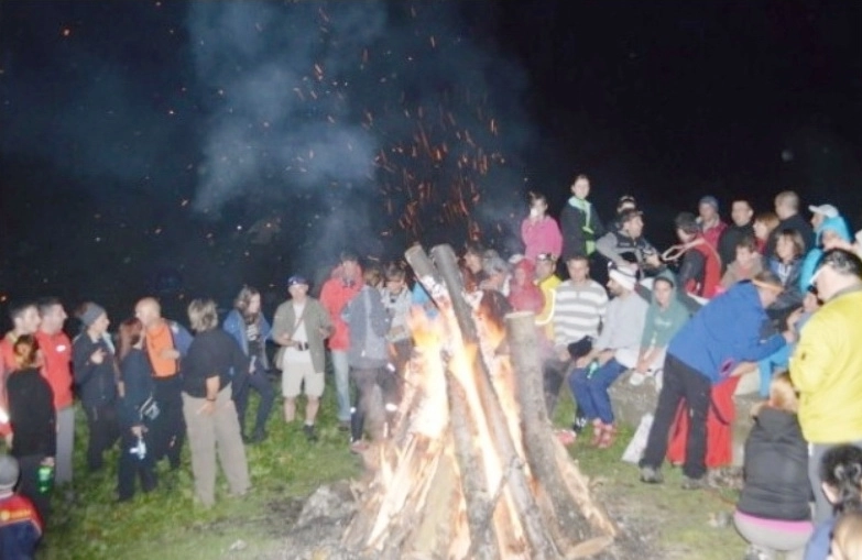 editia-din-2020-a-festivalului-floare-de-colt-de-la-malaiesti-a-fost-anulata