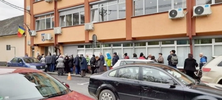 evitarea-cozilor-la-plata-taxelor-decizie-reducerea-de-5-se-acorda-si-in-aprilie-2020
