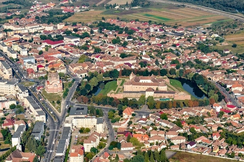 fagarasul-interzice-temporara-toate-evenimentele-publice-