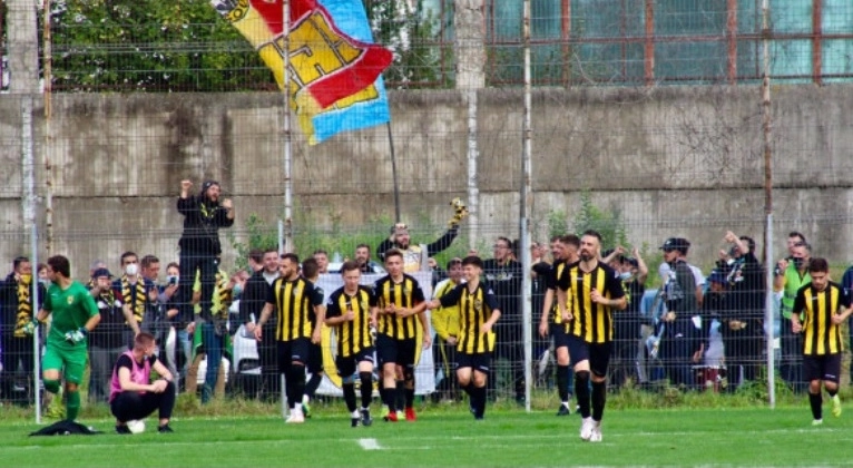 fotbal-liga-3-srul-isi-lanseaza-noul-echipament-in-meciul-de-cupa