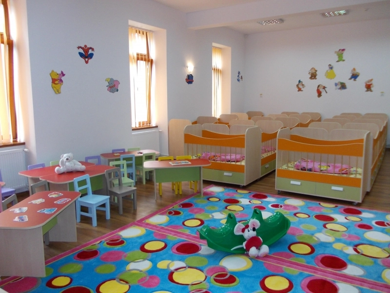 la-brasov-se-vorbeste-de-redeschiderea-creselor-si-a-unor-clase-din-scoli
