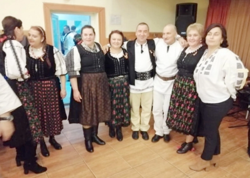 localnicii-din-crihalma-au-petrecut-la-fosnic