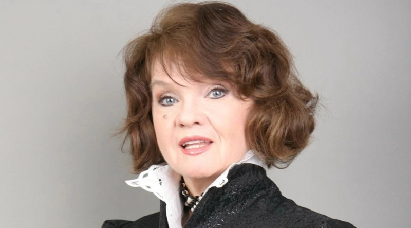 margareta-paslaru-si-povestea-vietii-ei-astazi-la-biblioteca-judeteana-brasov