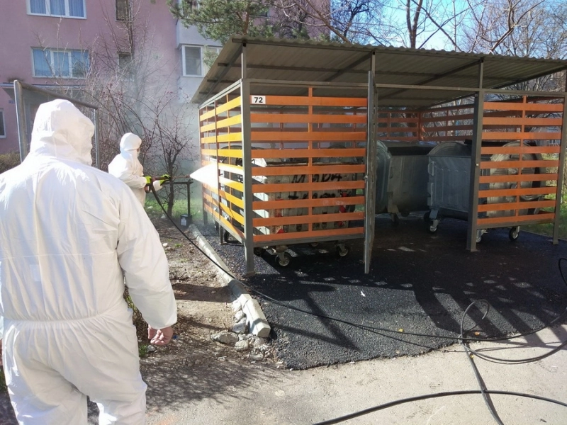 masuri-de-preventie-comprest-dezinfecteaza-boxele-de-gunoi-din-cartiere