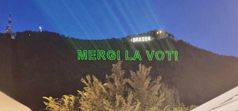 mesaje-cu-profil-electoral-proiectate-pe-tampa