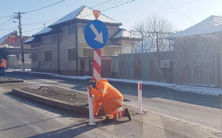 obstacolele-de-pe-dn-1-si-dn-13-semnalizate-suplimentar-cu-lumini-intermitente