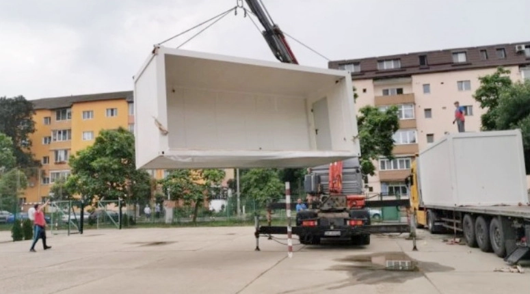 prima-scoala-din-brasov-care-va-fi-extinsa-la-container-colegiul-emil-racovita