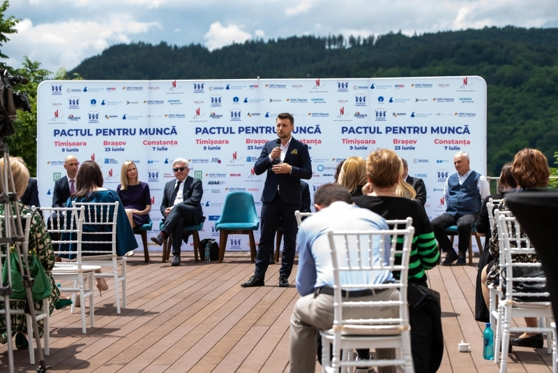 romania-are-nevoie-de-o-regandire-a-sistemului-de-educatie-comunicat-de-presa-