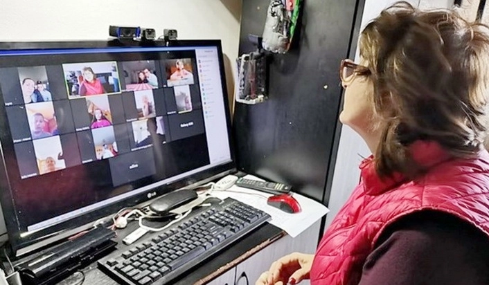 scoala-continua-in-online-si-la-brasov