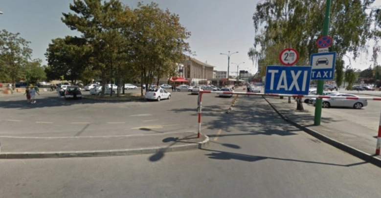 se-cauta-proiectant-pentru-terminalul-ratbv-avangardist-de-la-gara-brasov