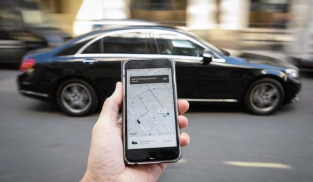 taxiurile-uber-ofera-un-nou-serviciu-la-brasov-uber-comfort