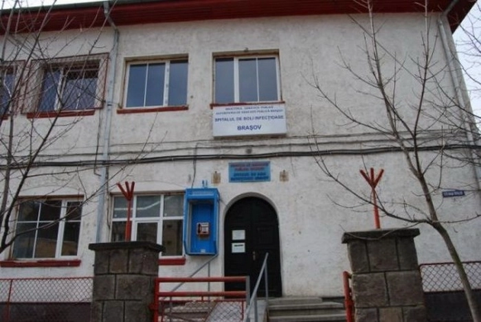 testele-pentru-coronavirus-se-vor-face-la-brasov-pacientii-nu-mai-sunt-dusi-la-bucuresti