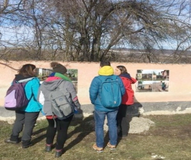 un-spatiu-abandonat-din-mercheasa-a-devenit-centru-comunitar-pentru-copii