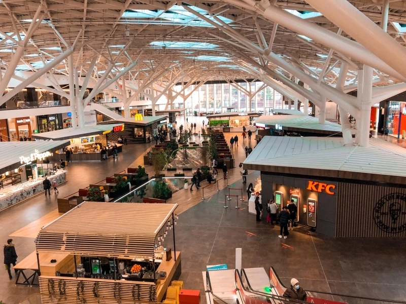 de-maine-3-februarie-este-permis-accesul-la-mese-in-food-court-sin-restaurantele-din-afi-mall-brasov