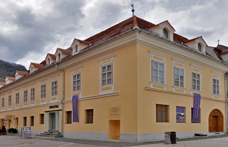 de-pasti-in-tara-barsei-la-muzeul-civilizatiei-urbane-a-brasovului