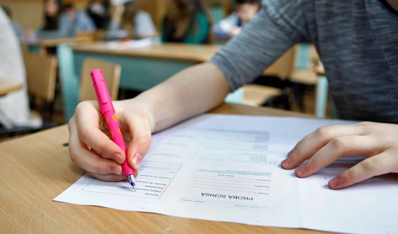 evaluarea-nationala-pentru-clasa-a-viiia-va-avea-si-in-acest-an-o-etapa-speciala-organizata-de-ministerul-educatiei