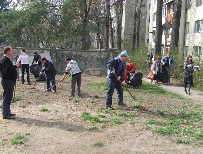 primaria-brasov-a-declansat-o-campanie-ampla-de-curatenie