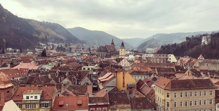 primaria-brasov-reabiliteaza-cladirile-de-patrimoniu-din-centrul-istoric-al-brasovului-pe-modelul-de-la-oradea