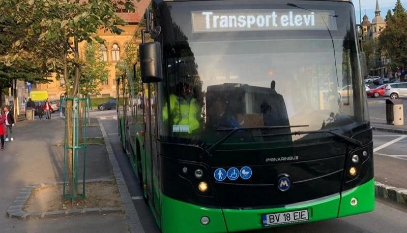 ratbv-a-crescut-numarul-de-rute-si-de-statii-ale-autobuzelor-care-asigura-transportul-elevilor-