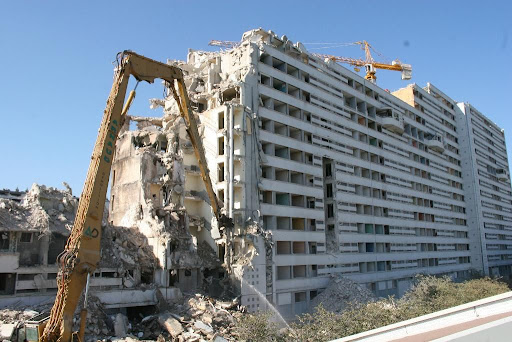 Ad Arnaud Demolition