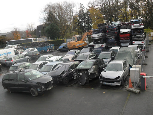 Auto Destruction