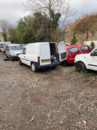 Services autos 69