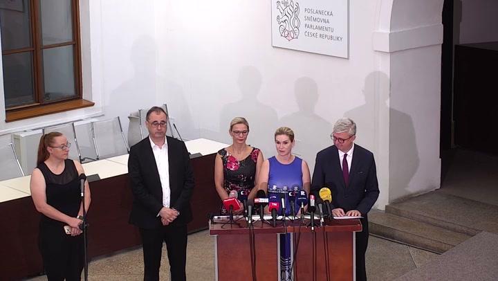 Screenshot — Novinářka (TV Nova)