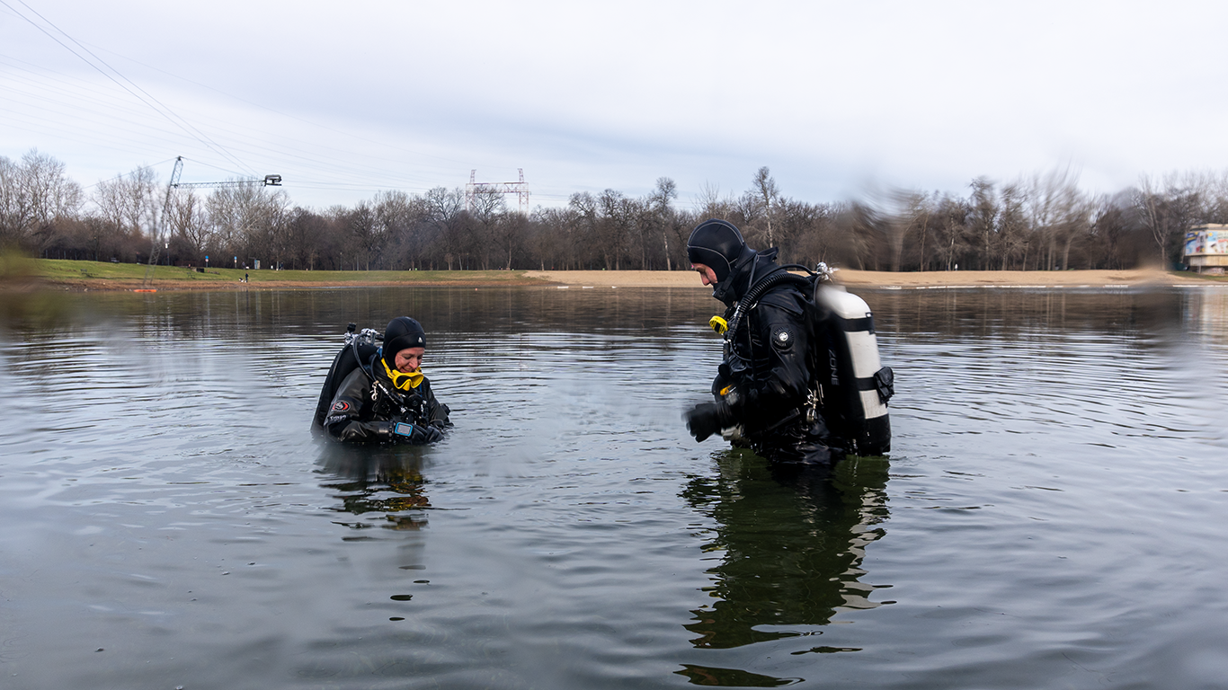 За несколько минут до погружения