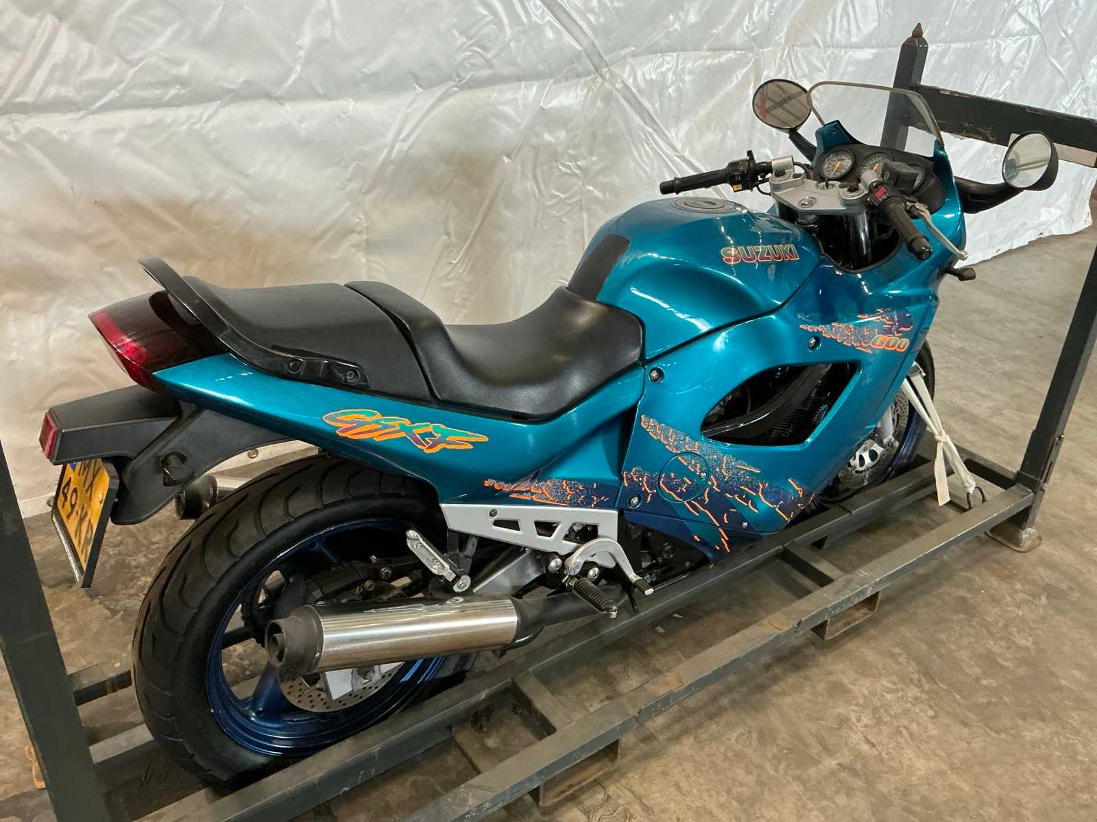 Suzuki GSXF 600 Tour motorfiets 1996, 63 kW, benzine