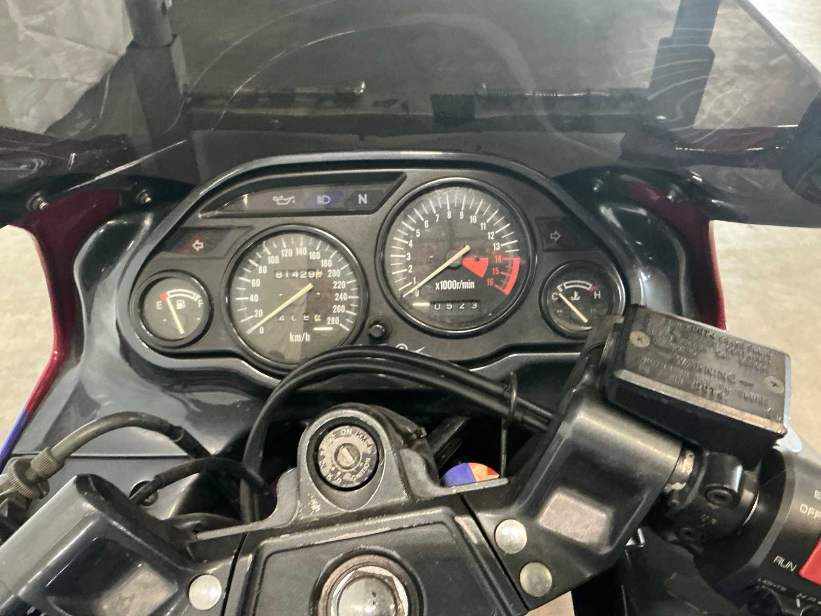 Kawasaki ZZR ZX600E Sport 72 kW motorfiets (1993)