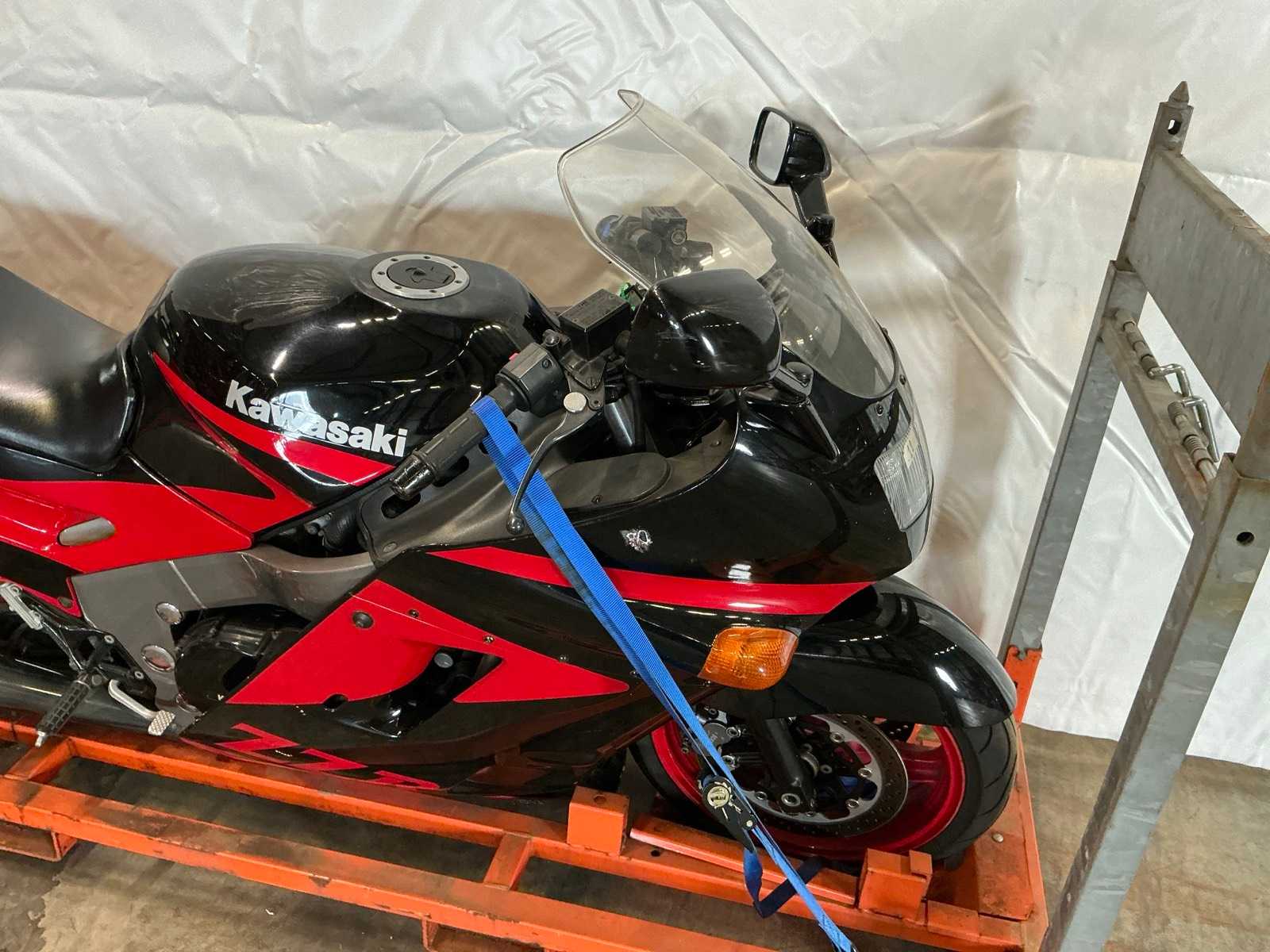 Kawasaki ZZ-R 1100 Sport motorfiets (1990, 108 kW)