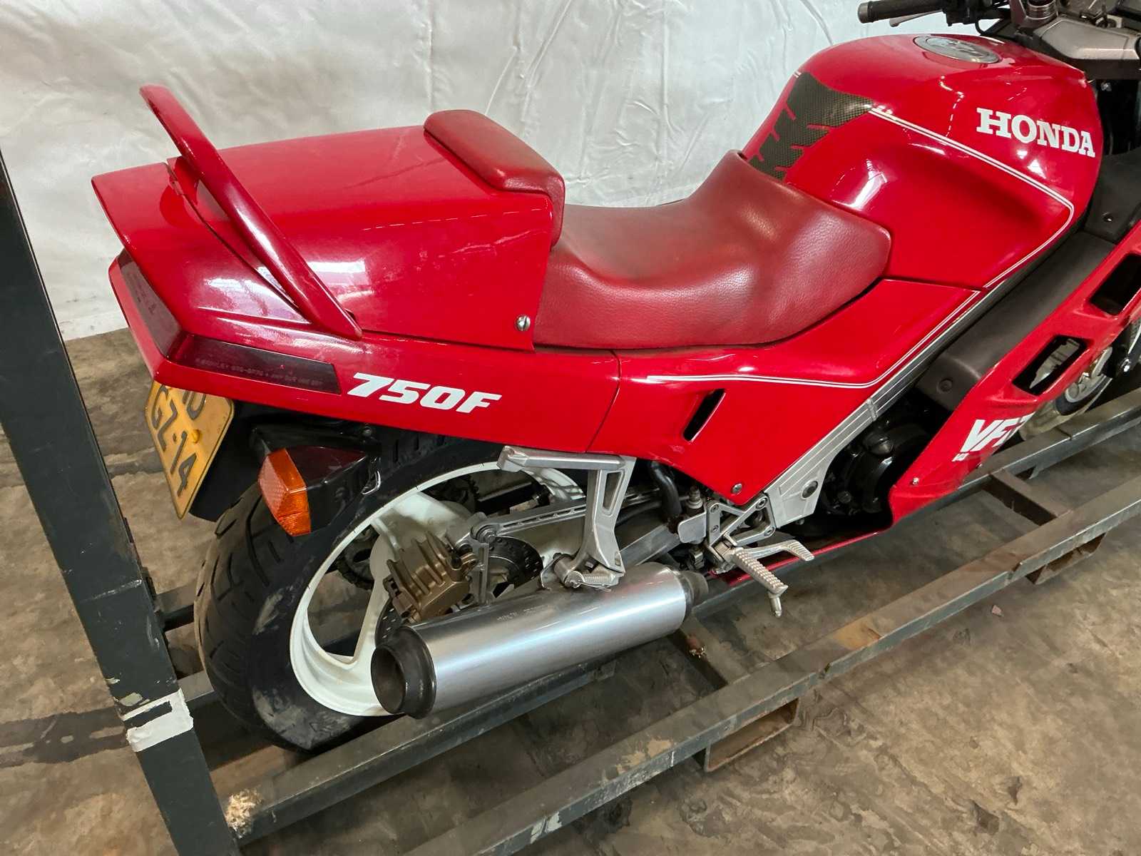 Honda VFR 750F motorfiets uit 1990, 25 kW, 742 cc