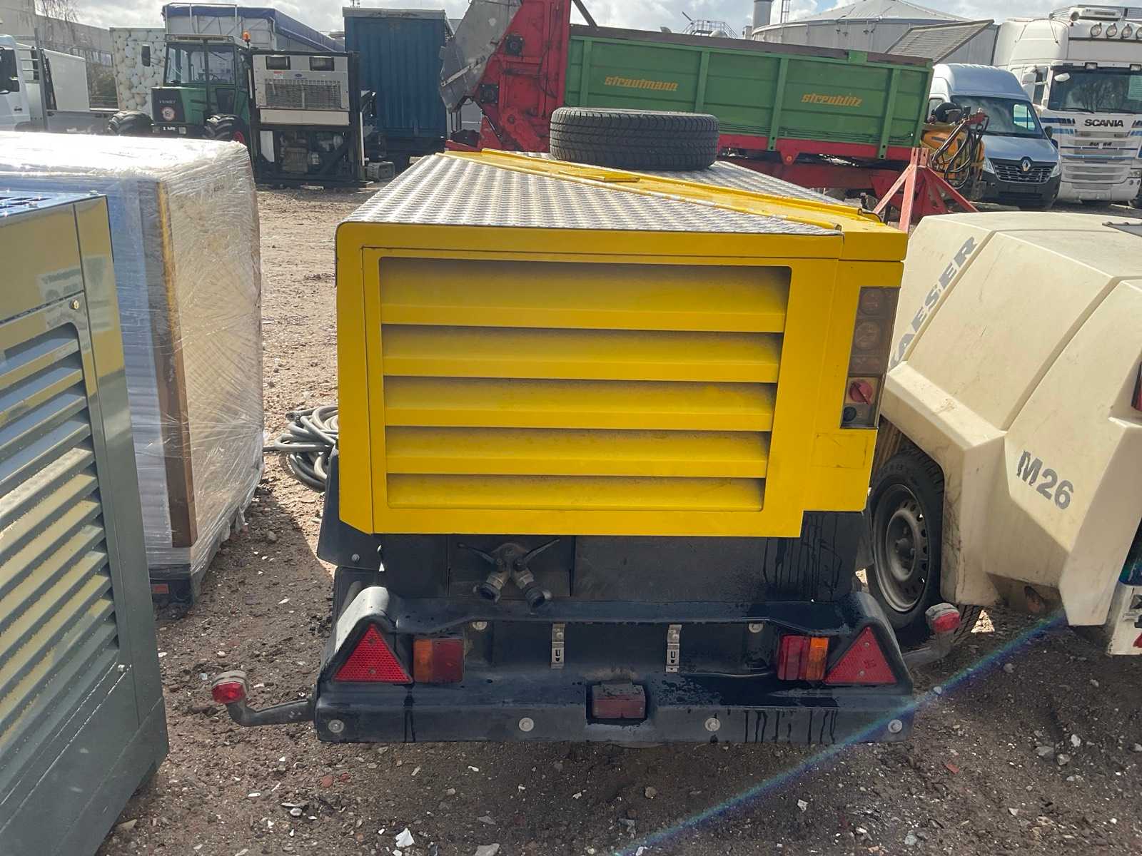 Mobiele luchtcompressor 11 bar inclusief slangen
