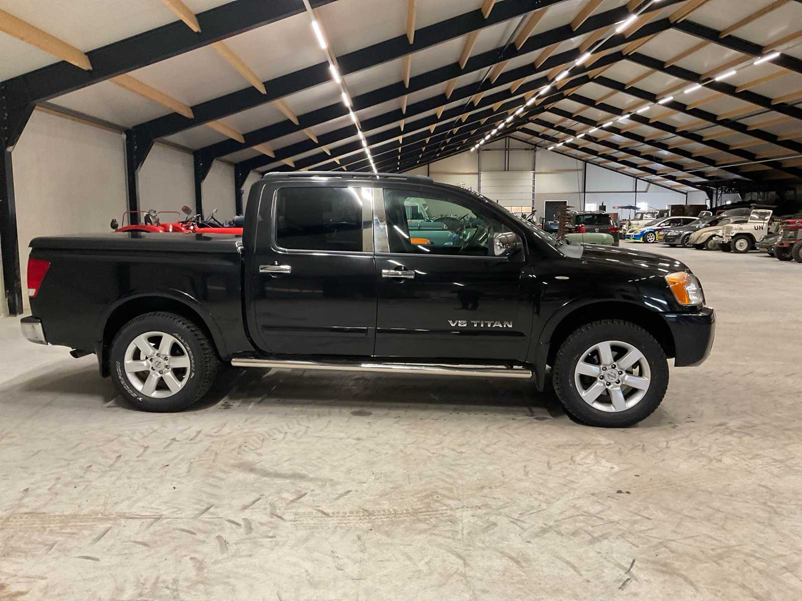 Nissan Titan V8 4x4 LPG | Automaat | 2010 | 5-persoons Pick-up