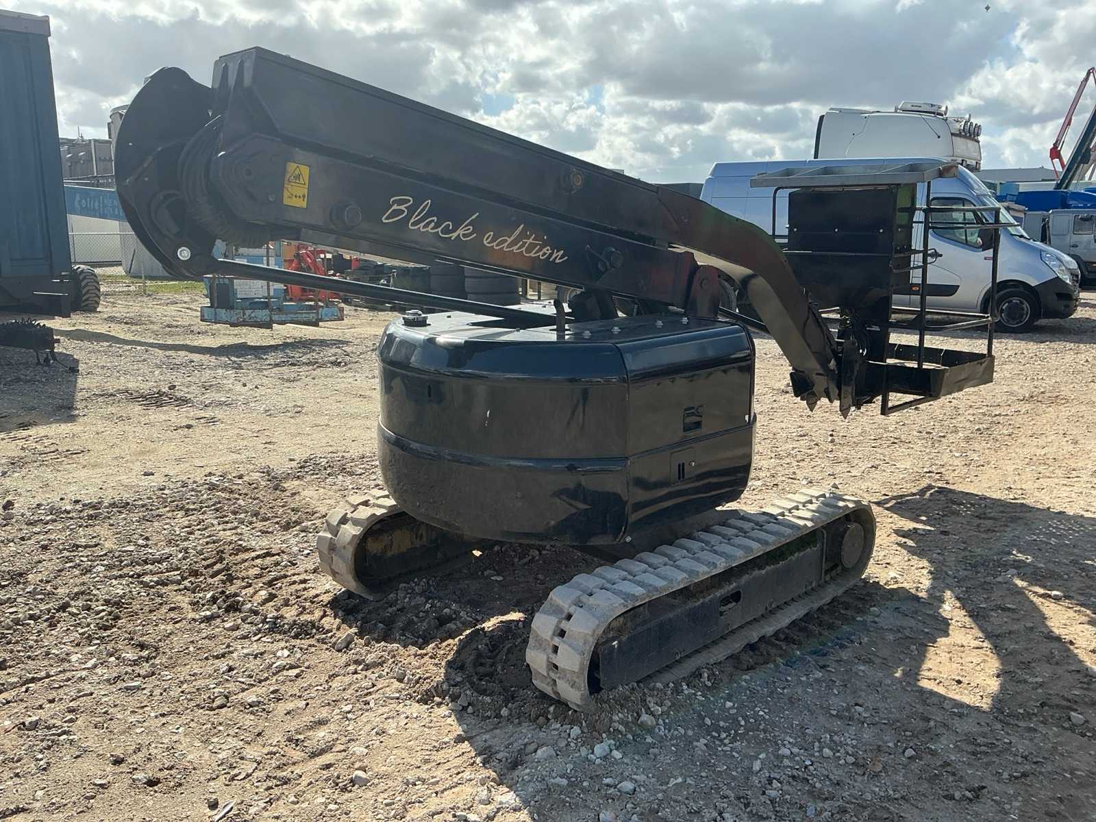 Black edition Hx64B telescoophoogwerker met Kubota motor