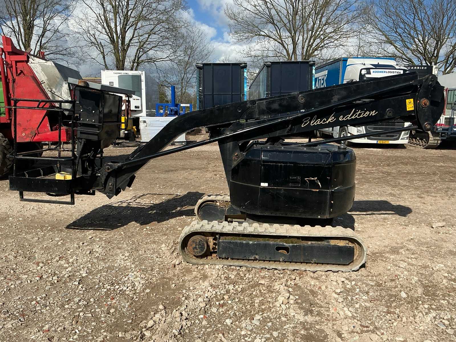 Black edition Hx64B telescoophoogwerker met Kubota motor